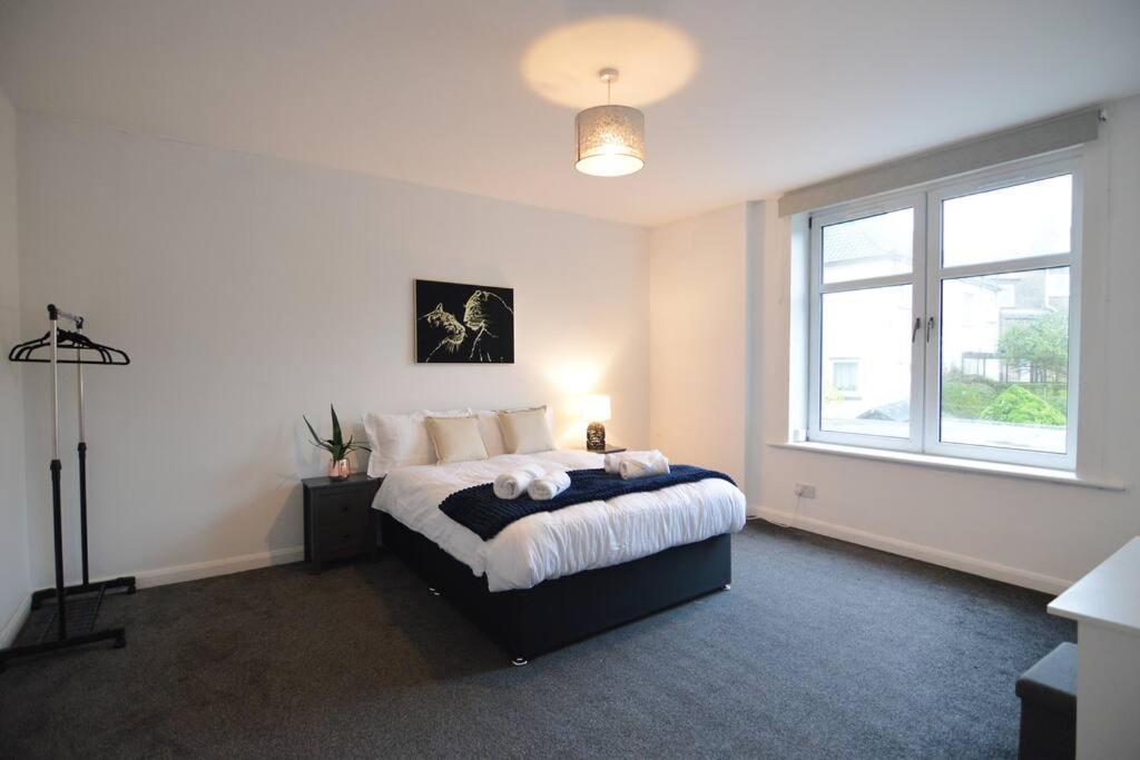 Contemporary 3 Bedroom Flat Kirkcaldy Exteriör bild